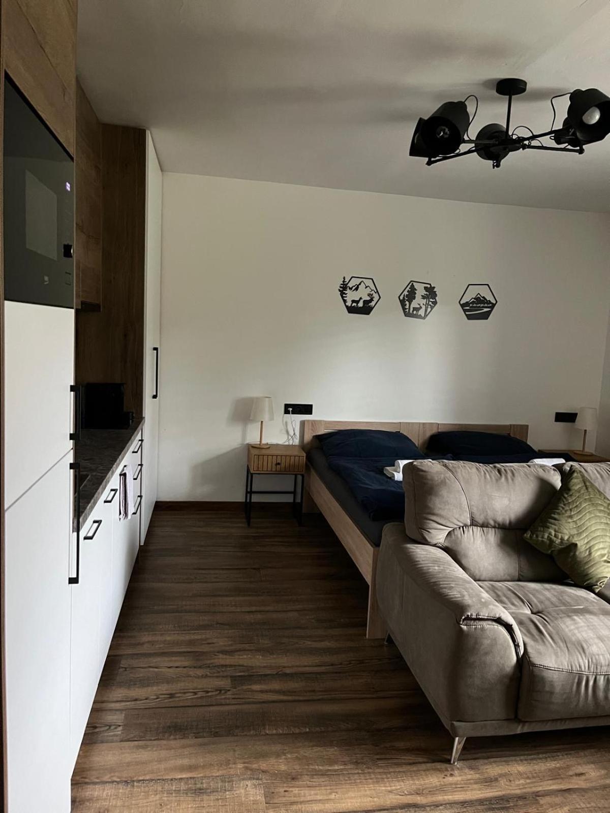 Iq Apartments Presov Exterior photo
